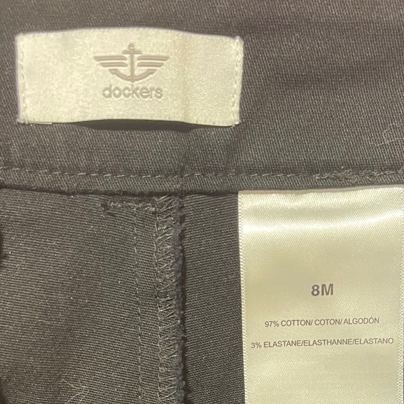 Dockers Black Slacks / Ladies / Sized 8M - Picture 3 of 3